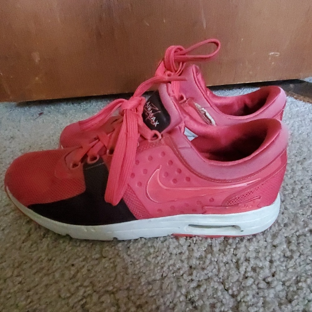 Nike shoes